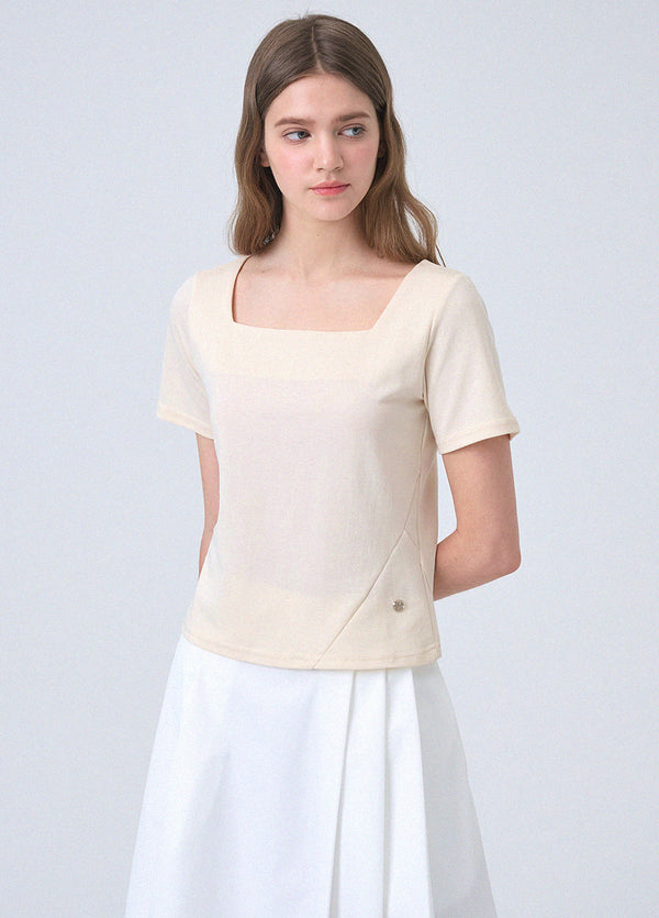 #lightbeige