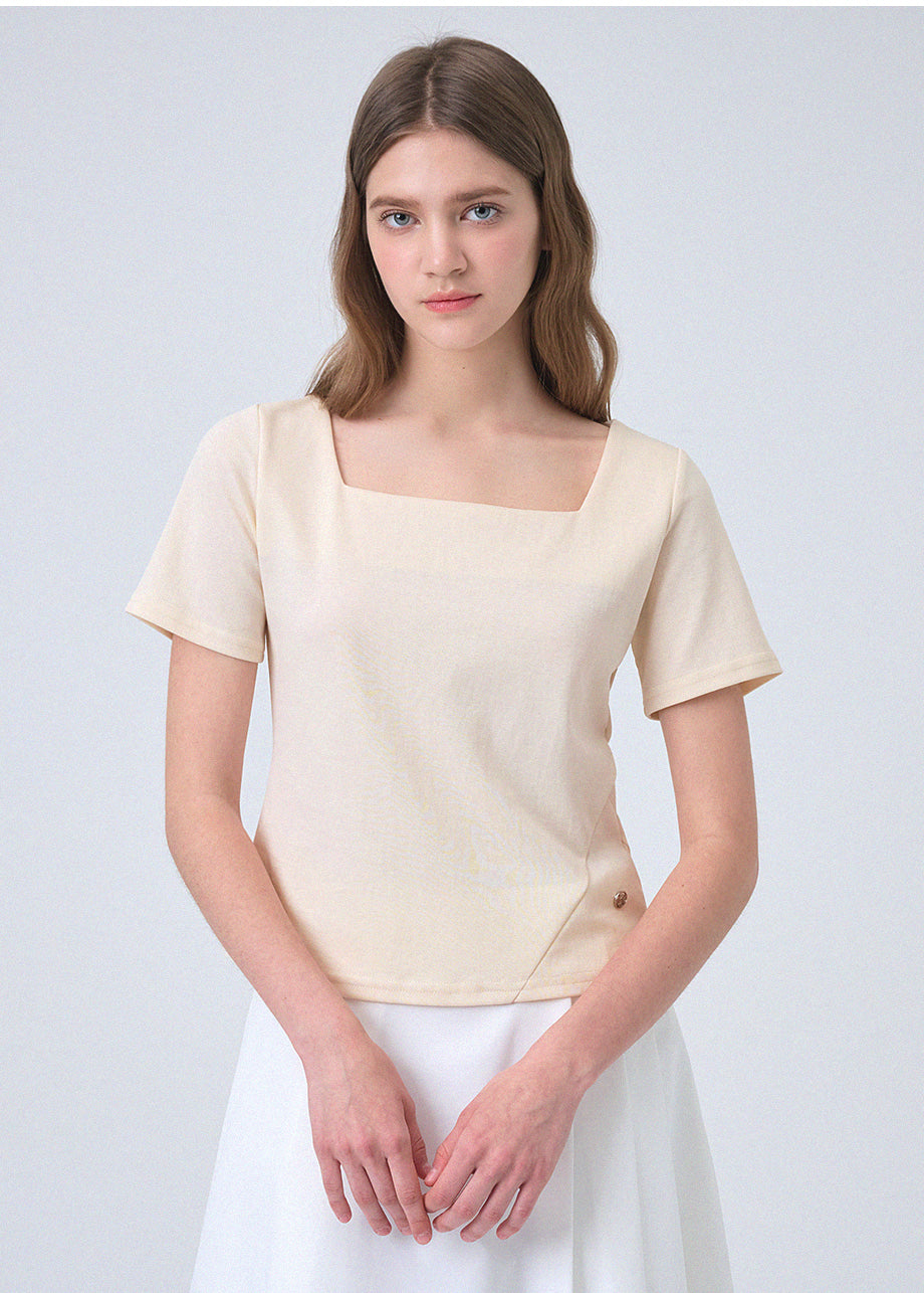 #lightbeige