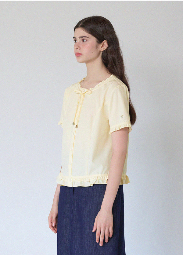 #creamyellow