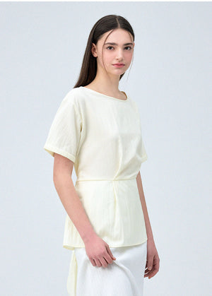 #creamyellow