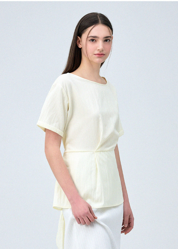 #creamyellow