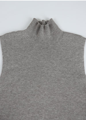 Lavina Sleeveless-Boat Neck Knit Setup