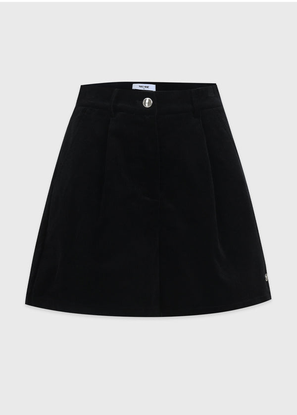 Posh Corduroy Own Tuck Short Pants