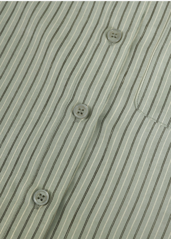 Seio Stripe Shirt - Scarf Setup