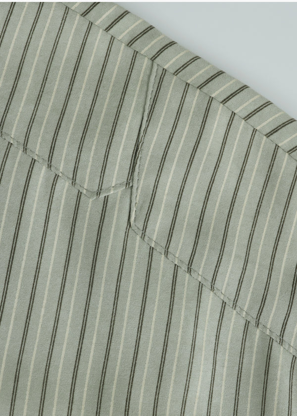 Seio Stripe Shirt - Scarf Setup